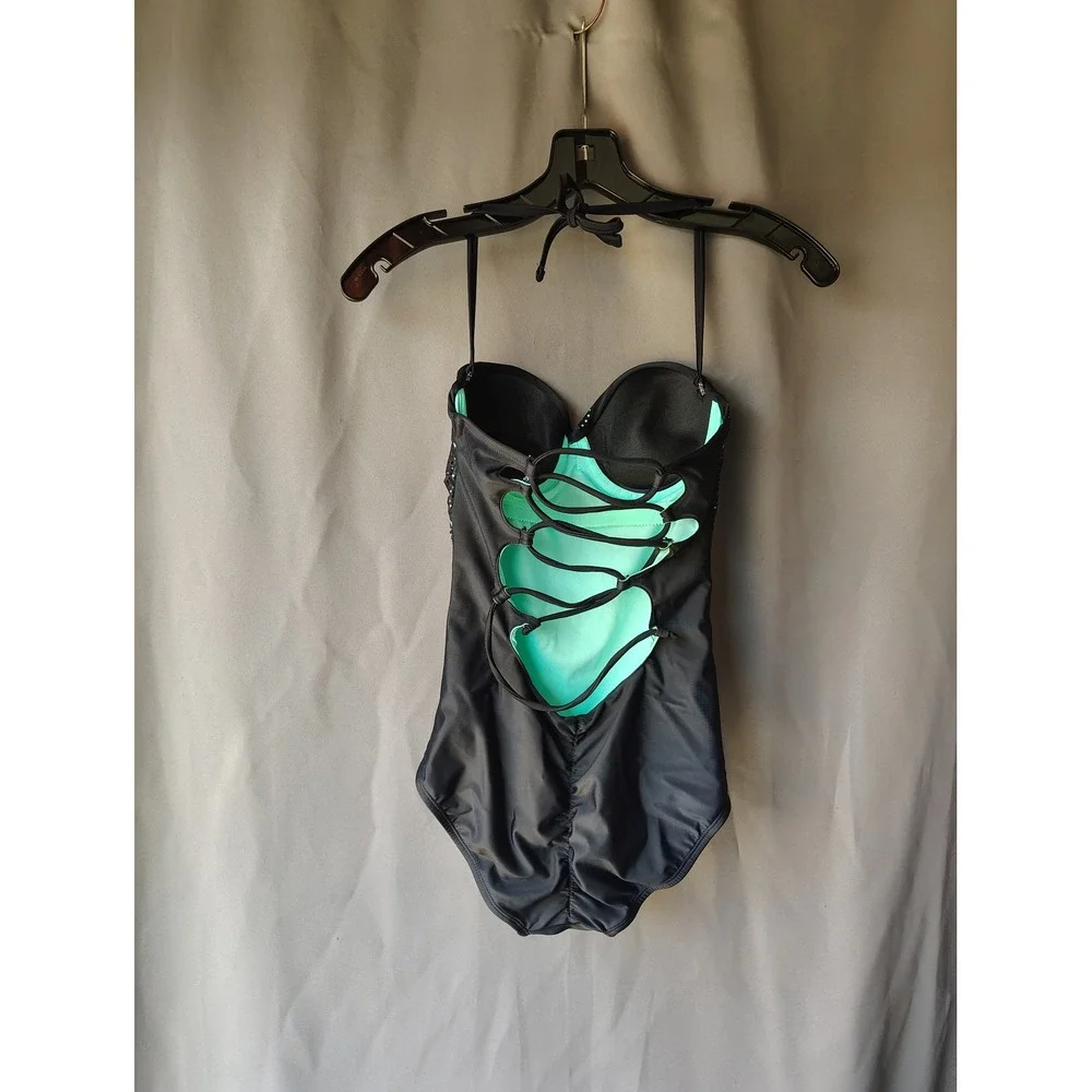 No Boundaries Womens Black Mint Laser Cut Lace Up One Piece Swimsuit Size‎ Small